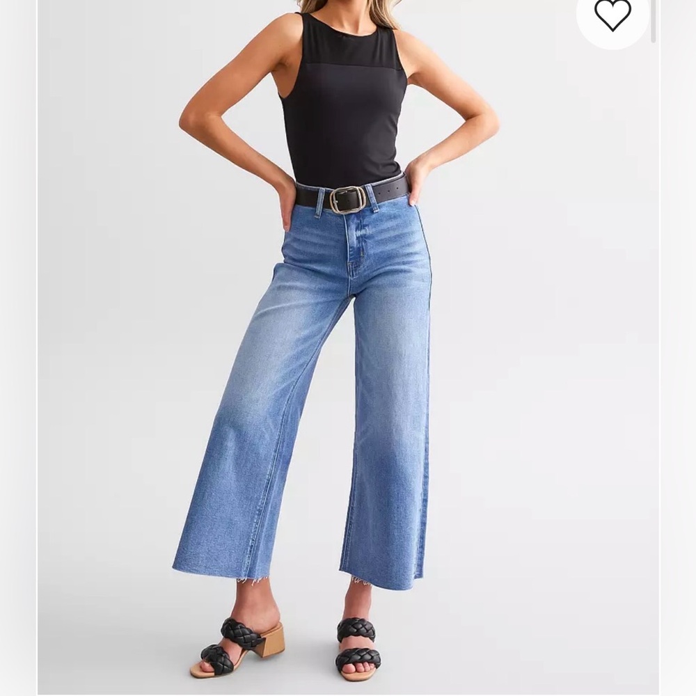 Flying Monkey Cropped Wide Leg Stretch Jean. Size 32 - Picture 2 of 7